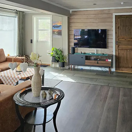 Beautiful In With Kitchen